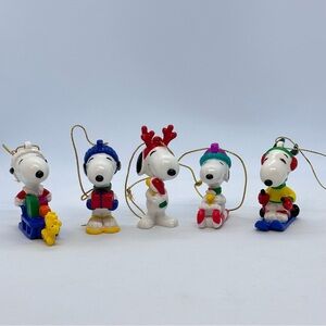 Lot Of 5 UFS Peanuts Snoopy PVC Christmas Ornaments Woodstock Skis Sleds Present